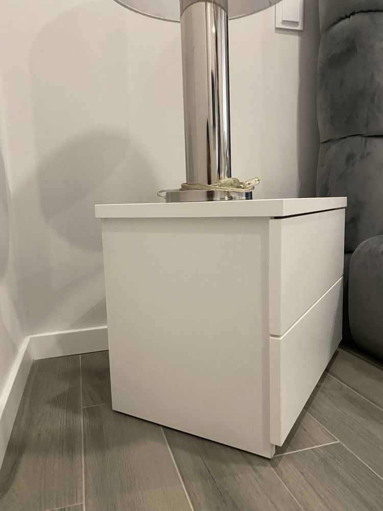 mesa de cabeceira