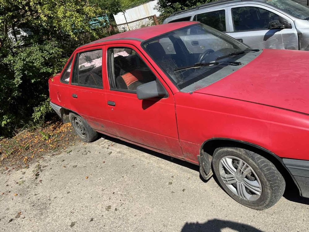 Продам Opel KADETT