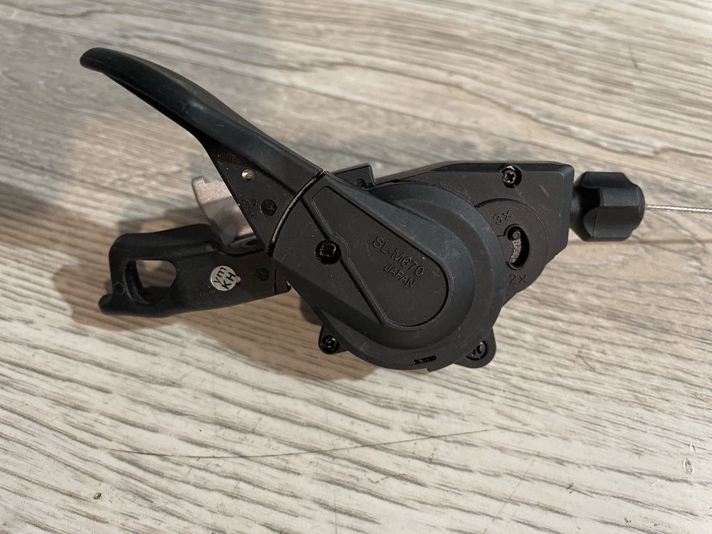 Manetka SHIMANO SLX SL-M670-B I-Space B lewa 2/3 rz.