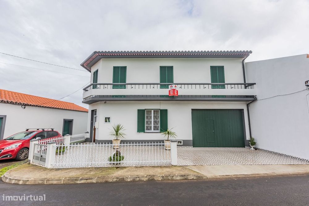 Moradia Geminada T5 - Nordeste