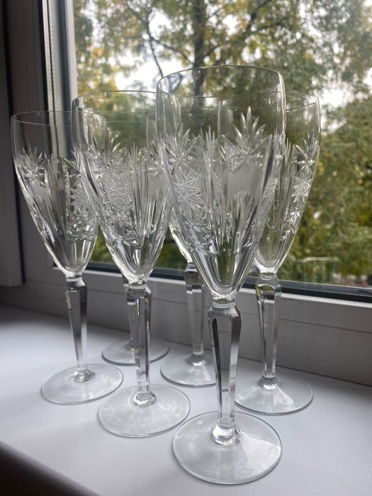 Продам набір кришталевих бокалів