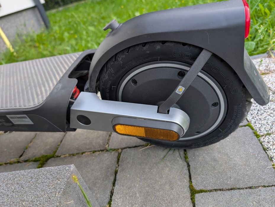 Hulajnoga elektryczna Xiaomi Scooter 5 Pro