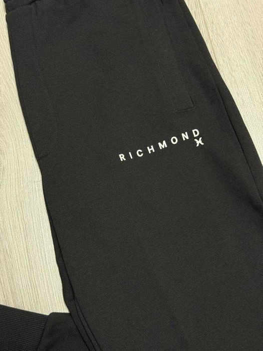 Худі та штани  від Richmond