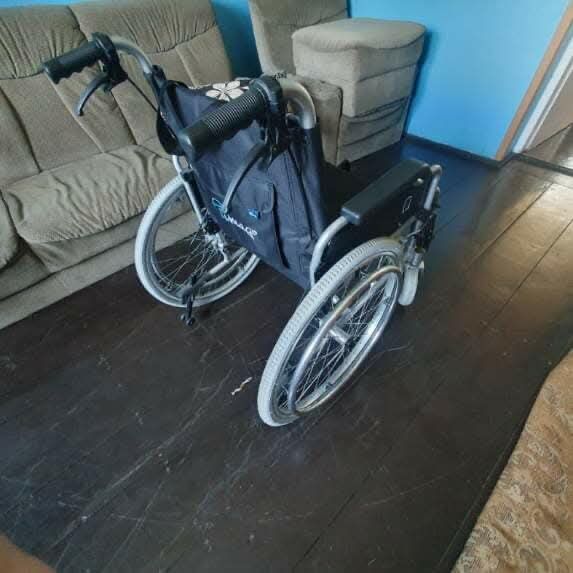 nowy wózek inwalidzki produkcji USA Timago