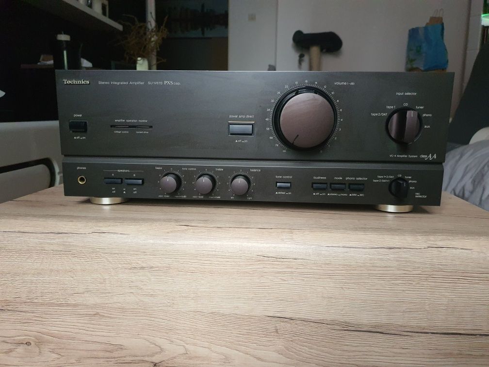 Wzmacniacz Technics Su-v670