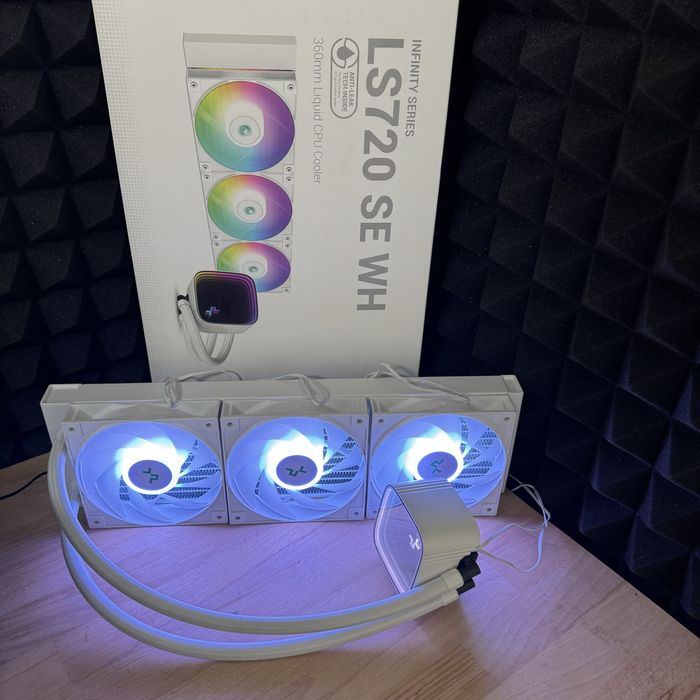 Водяне охолодження DeepCool Ls 720 se white