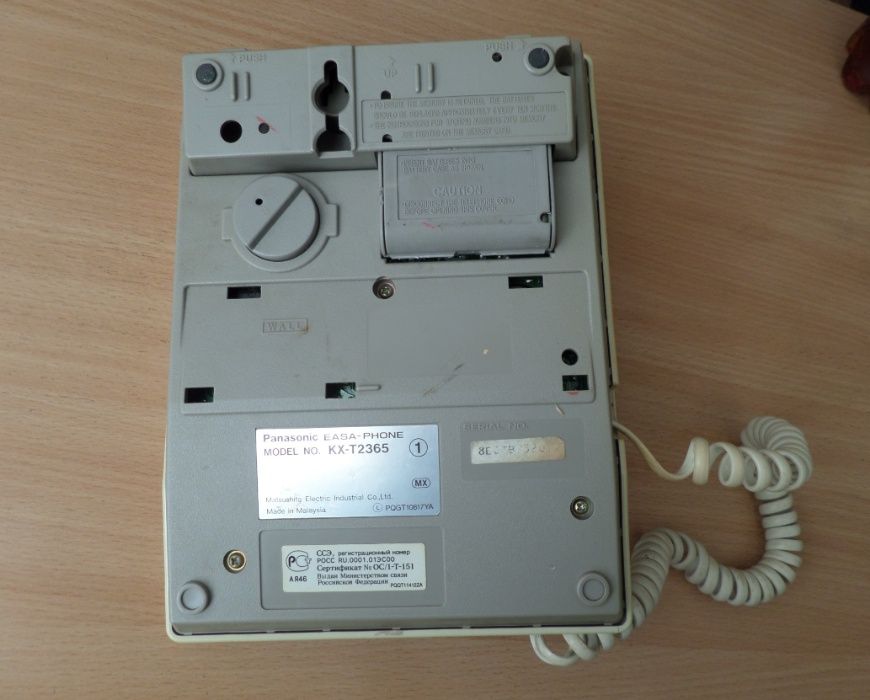 Проводной телефон Panasonic KX-T2365. Спикерфон