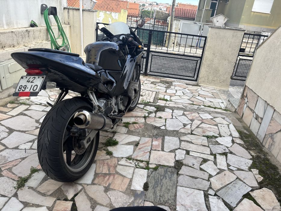 Cbr 600 sem garantia