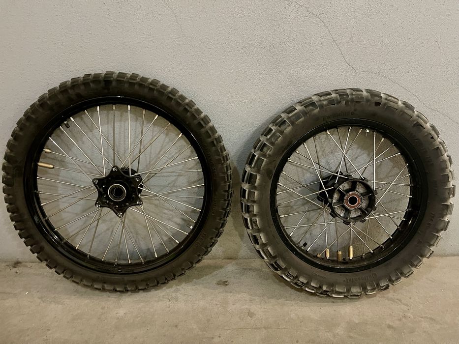 Par rodas KTM 690 / 701 / 700