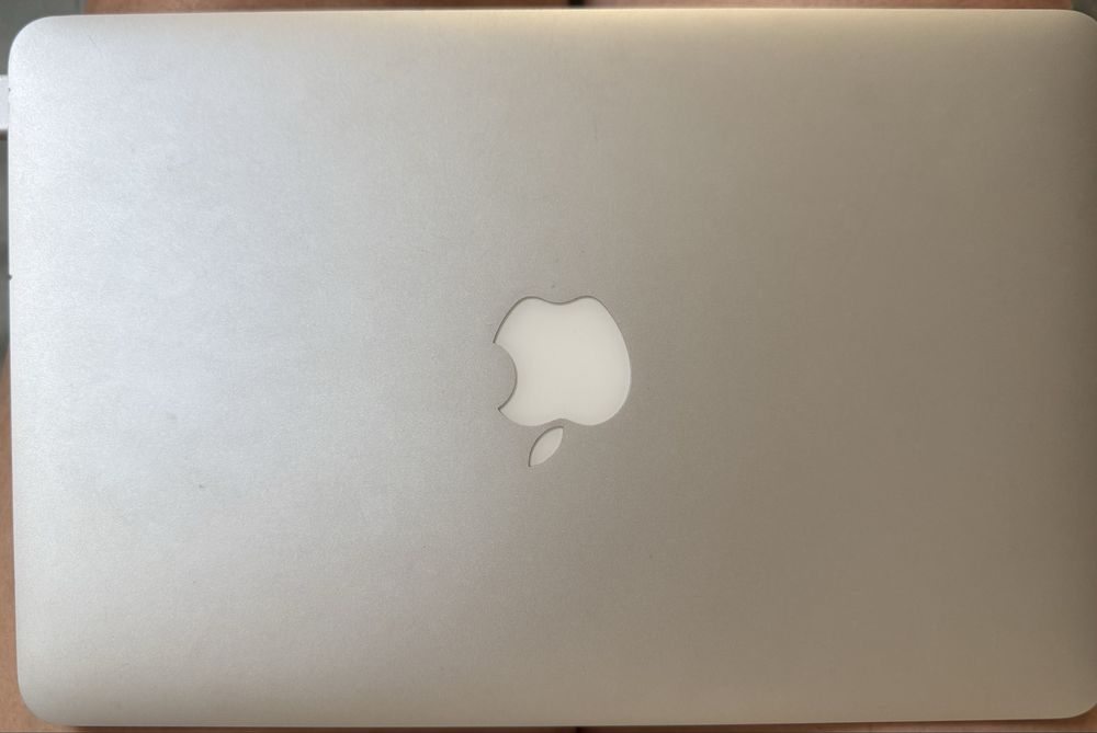 Macbook Air 11” 2014