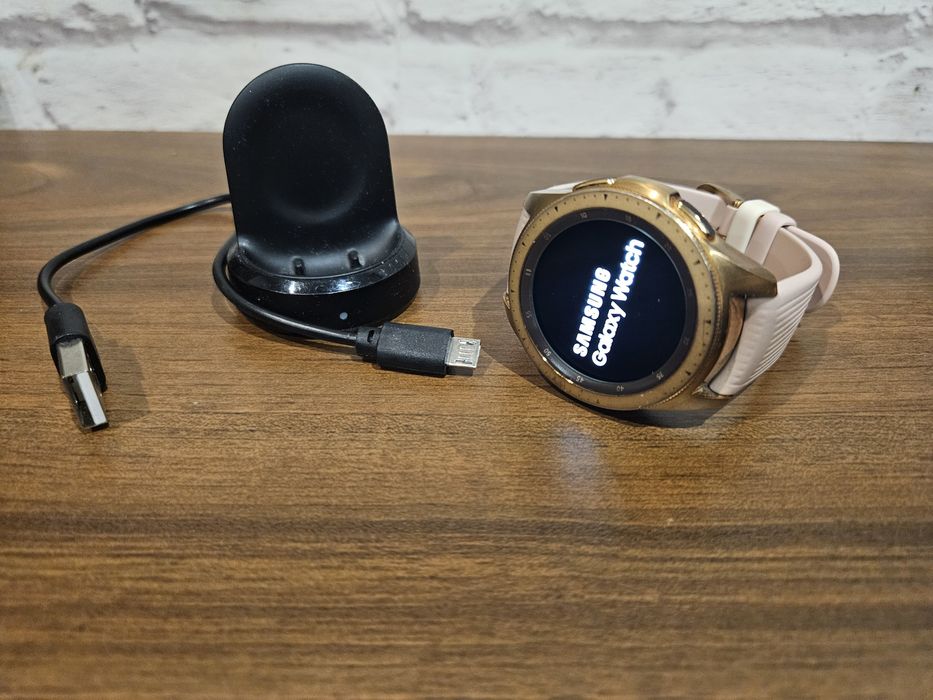 Smartwatch Samsung Galaxy Watch R810 42mm Rose gold