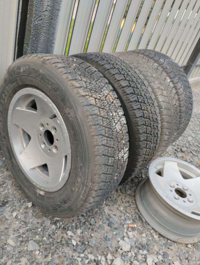 Продам титани R13
