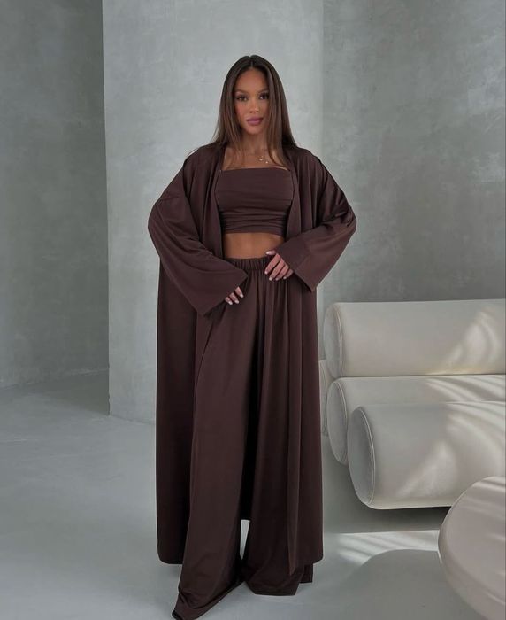 костюм трійка жіночій