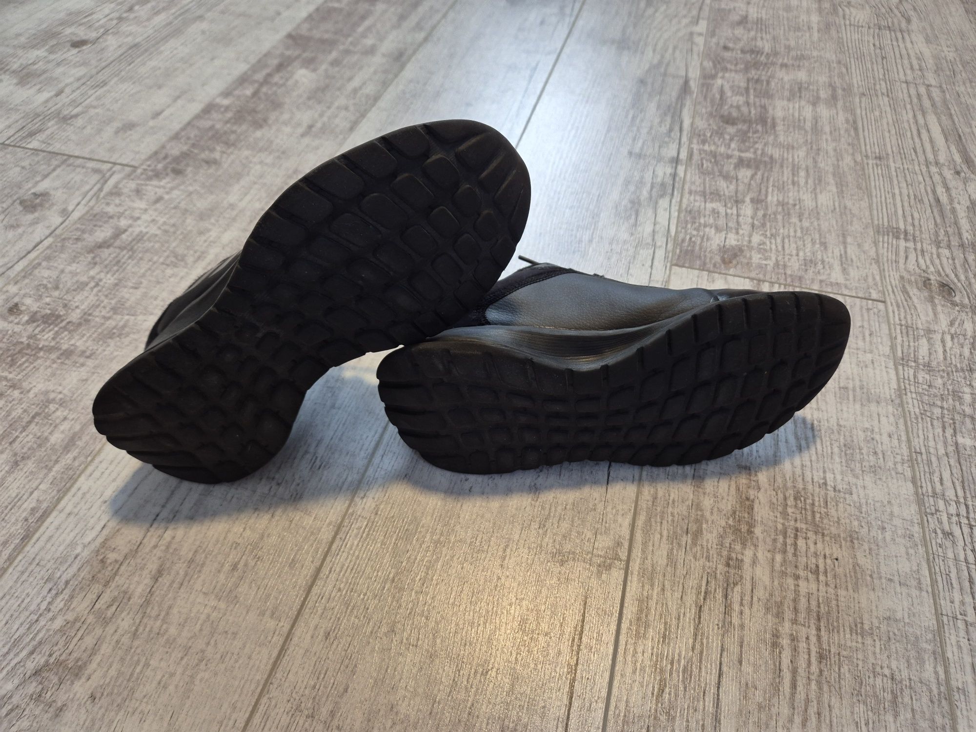Adidas czarne adidasy dla chłopca 38 2/3