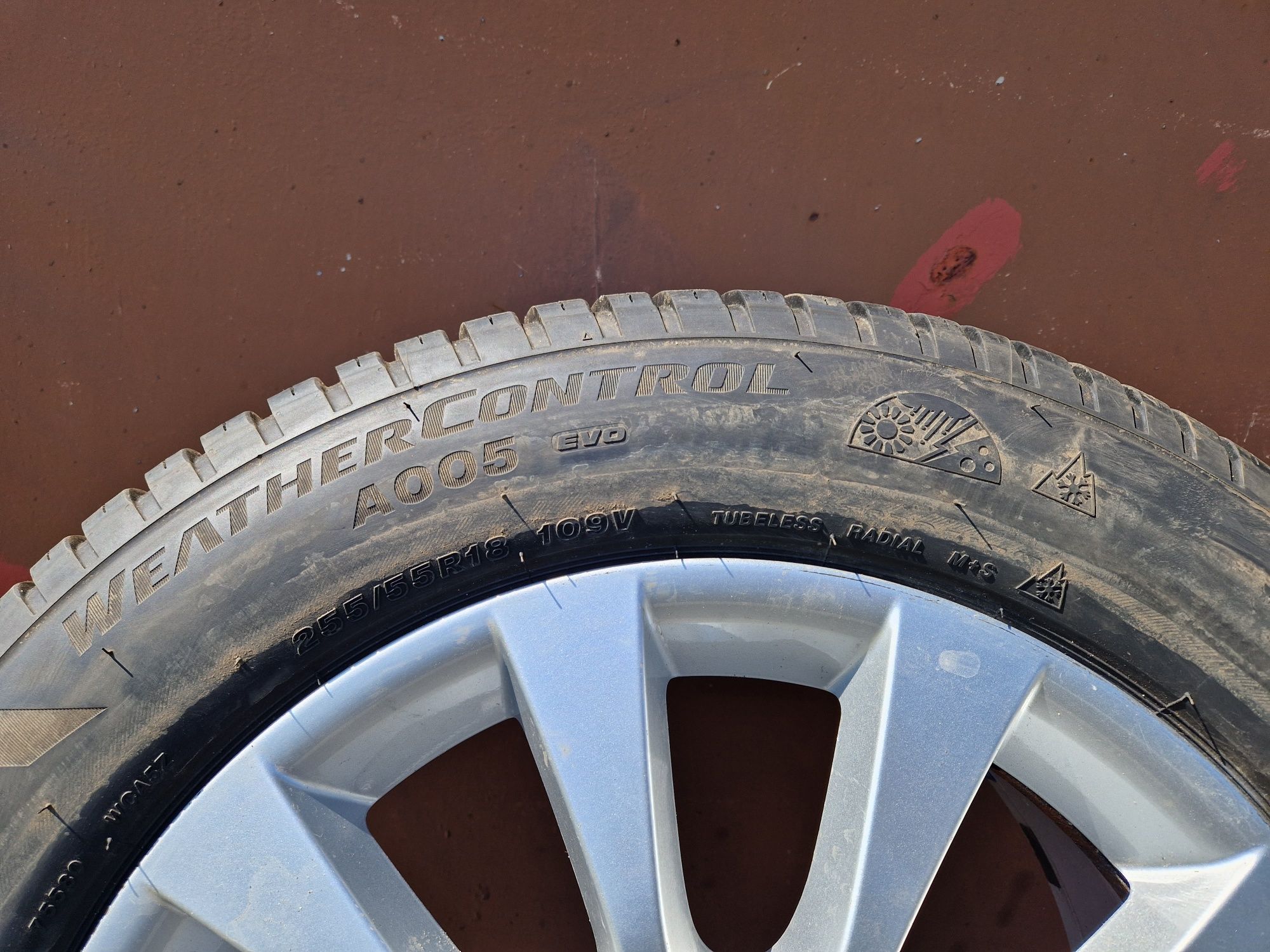 Oryginalne Koła Mercedes-Benz ML 255/55R18 Bridgestone 22r. Wielosezon