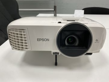 Projektor EPSON EH-TW5600 FULL HD 1080p