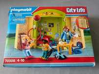 Playmobil - City Life Cofre Infantário / Cofre Berçário