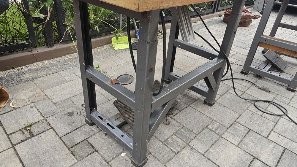 Stalowe nogi, stół do maszyny do szycia,