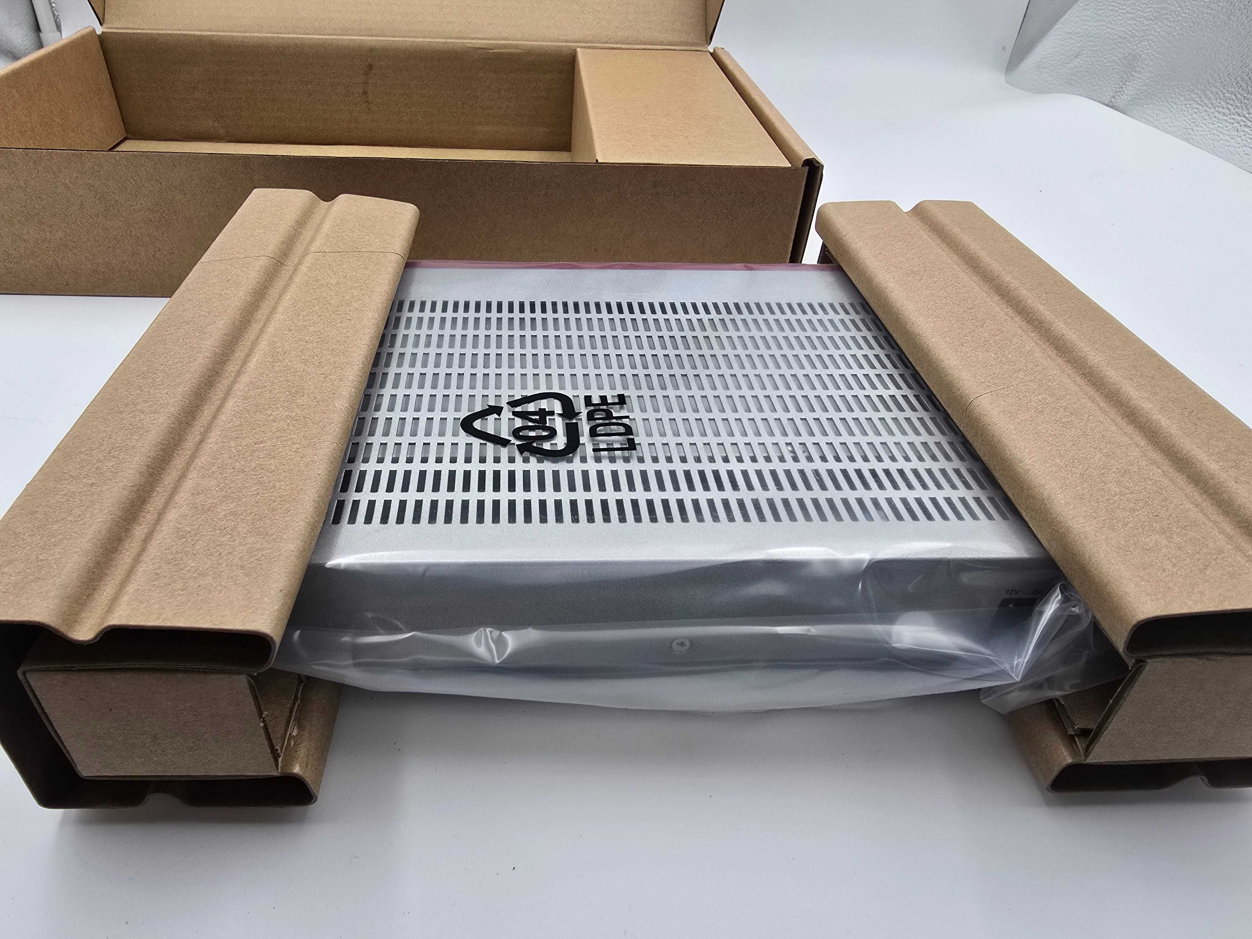 Zyxel USG FLEX200 H SERIES USGFLEX200H-EU0102F/ Switche Huby