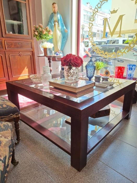 Mesa de Centro da Conceituada Marca 8&80.