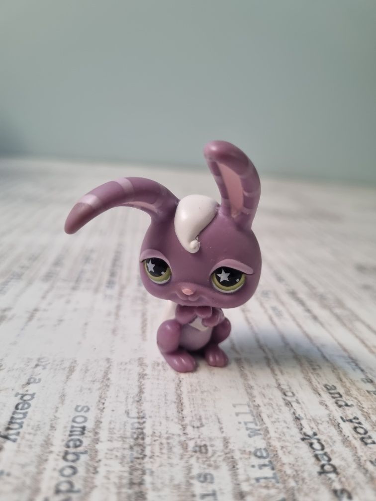 Fioletowy króliczek Littlest Pet Shop LPS