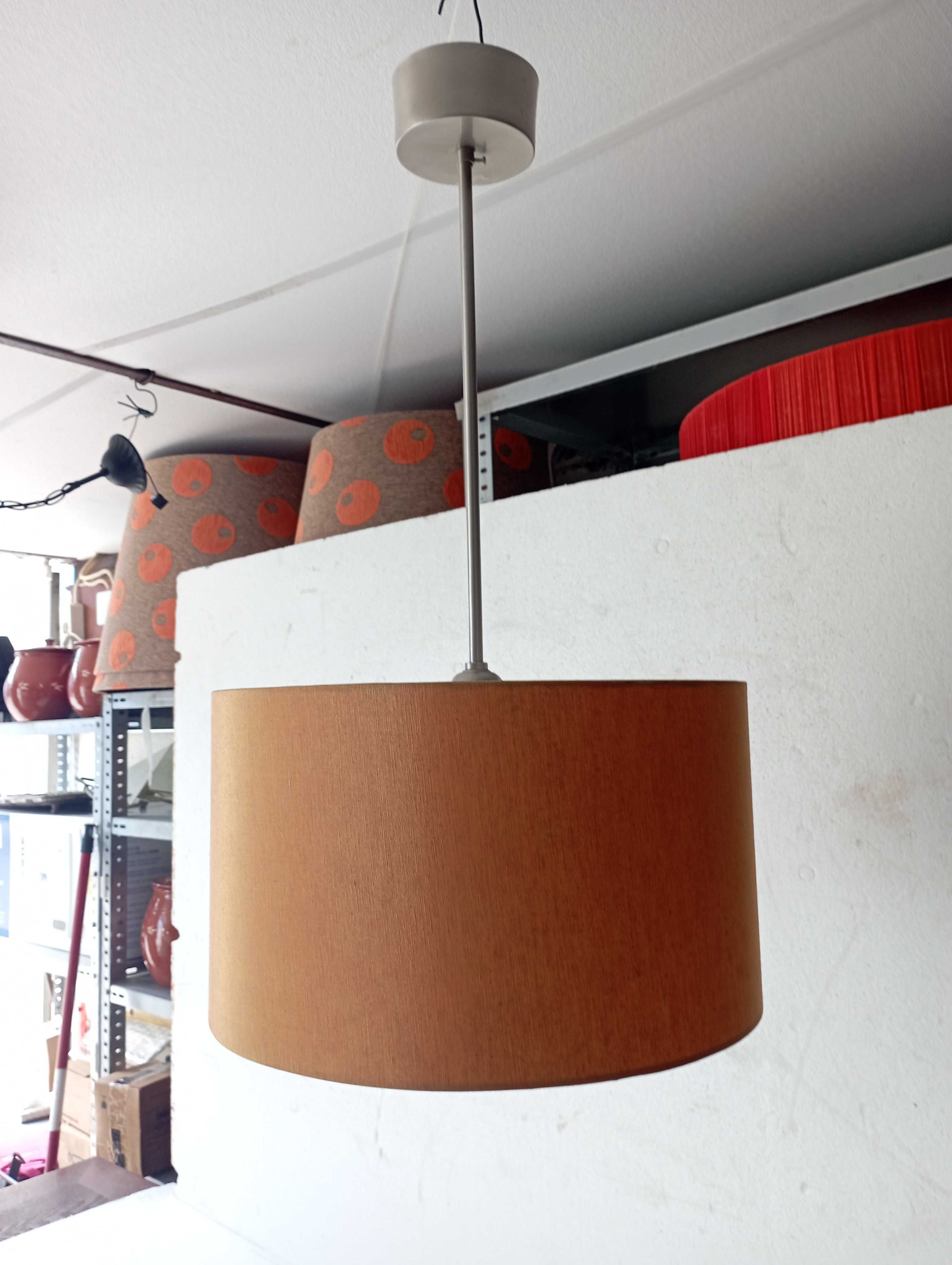 Abatjour de tecto ou para candeeiro de Mesa