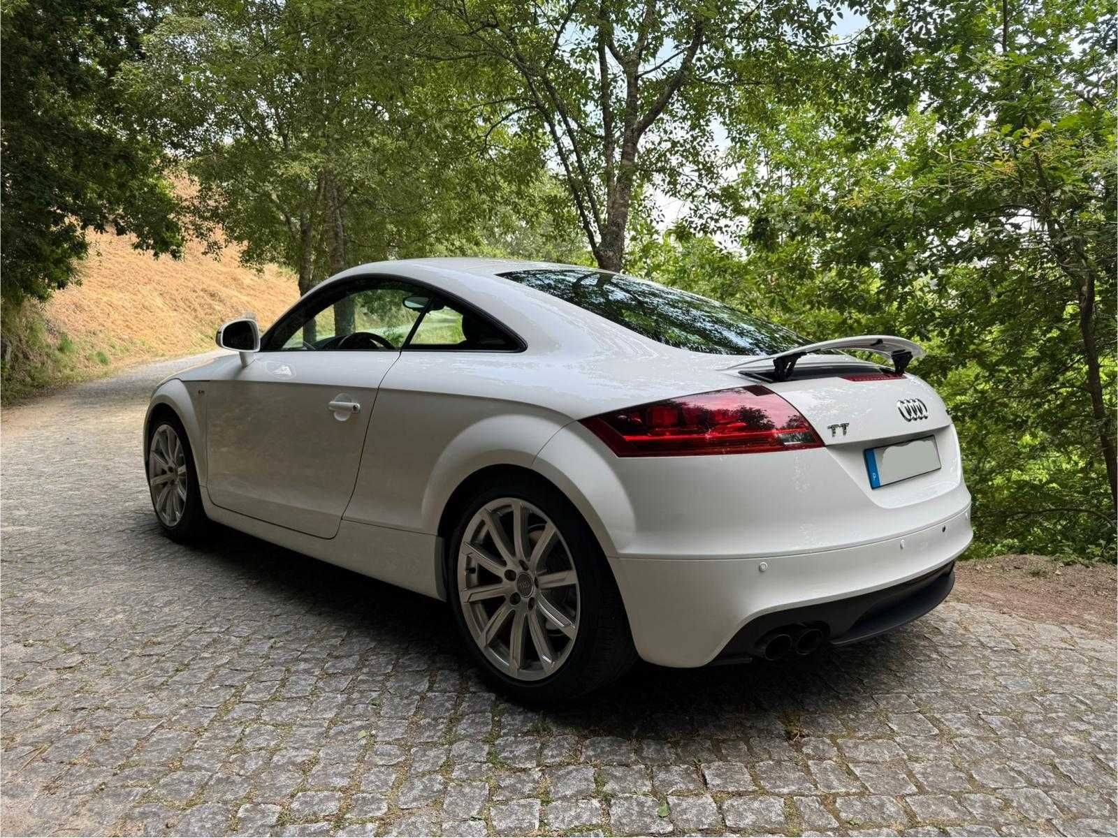 Audi TT 1.8TFSI S-Line