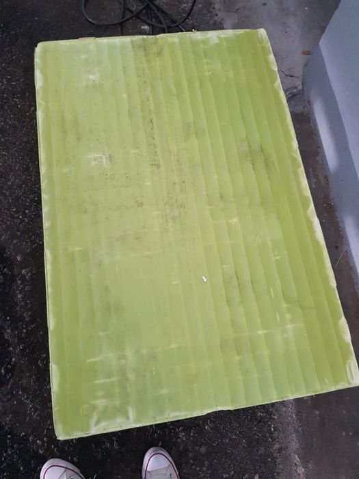 vende-se paletes plástico