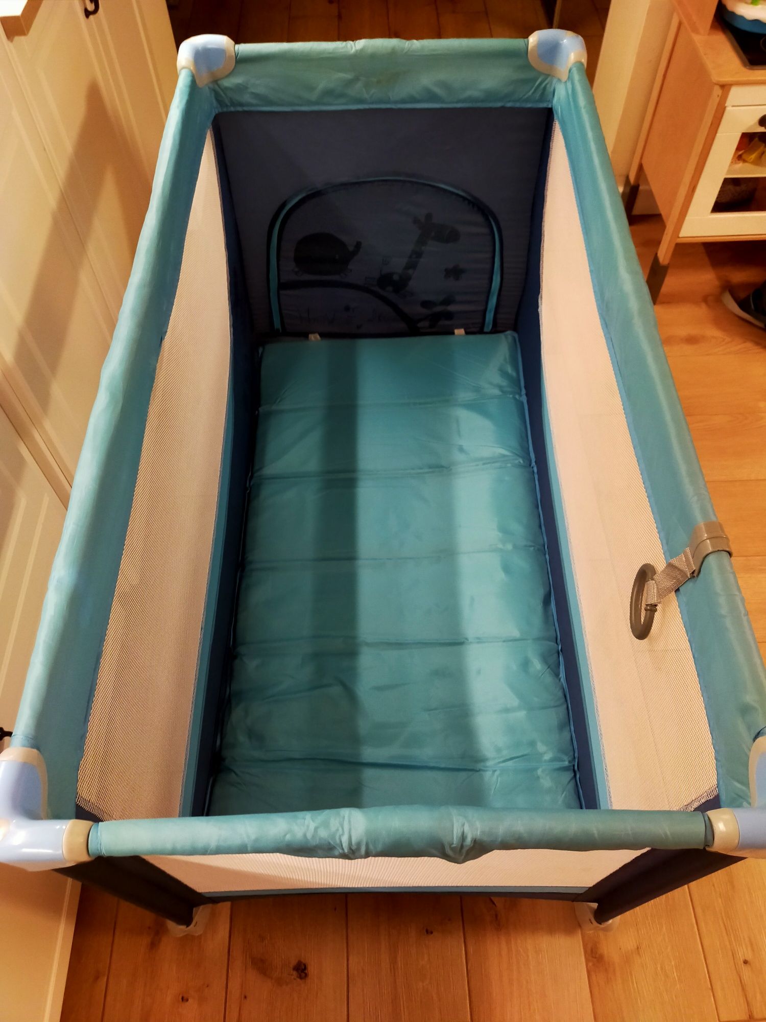 Łóżeczko turystyczne Baby design