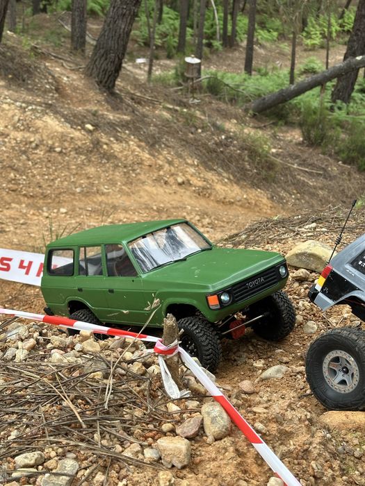 Body crawler 1/10 - Toyota