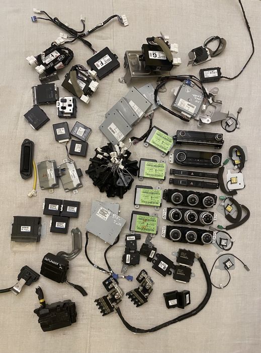 Блок модуль BSW парктроніка камер Bluetooth GPS інвертор Mitsubishi