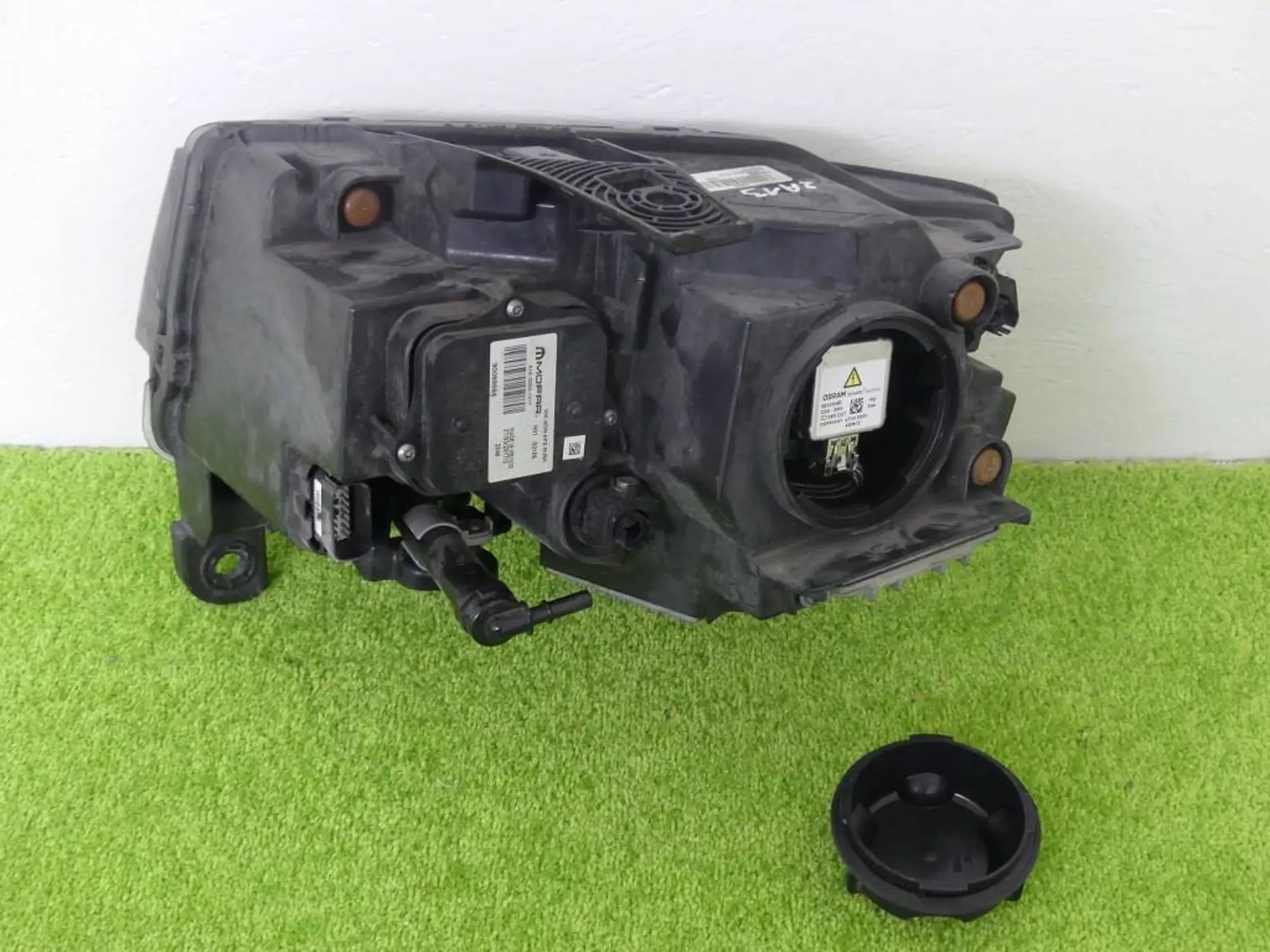 Lampa przód prawa Jeep Cherokee WK2 Srt 13 21r Lift Xenon kompl.…