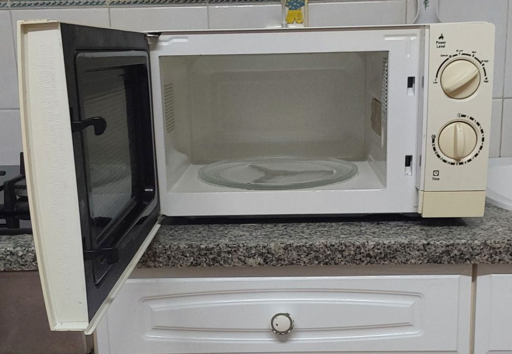 MICROONDAS KUNFFT COMPLETO. Casa,Cozinha,Campismo,Trabalho,Garagem.