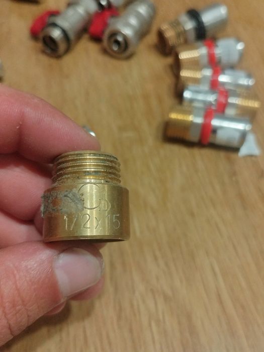 Пресфітинги для опалення