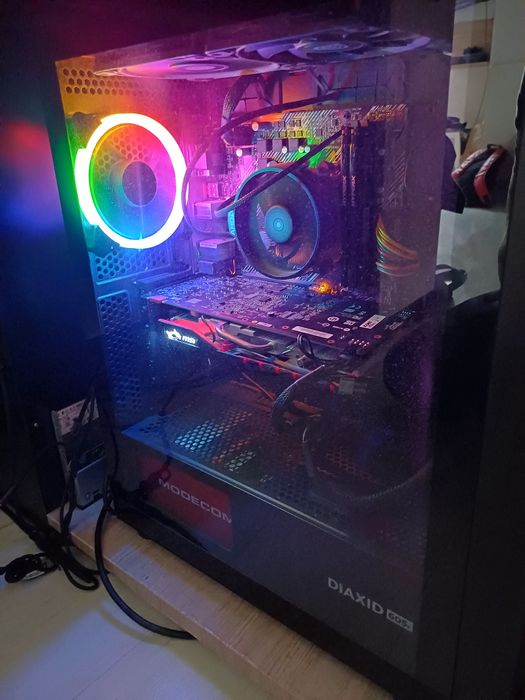 Komputer gamingowy / stacjonarny
