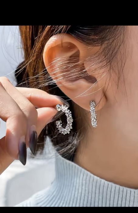 Новые сережки серебро 925,полукруглые,гвоздики,пусеты