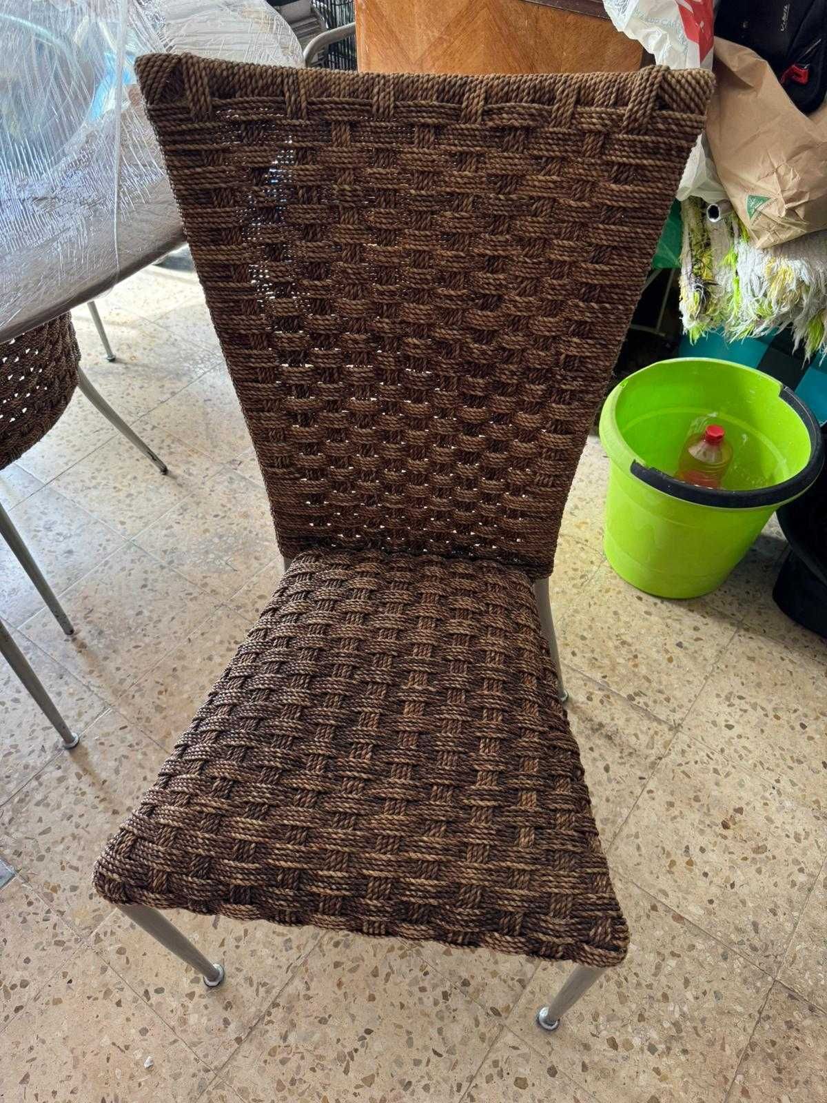Mesa de cozinha de vidro