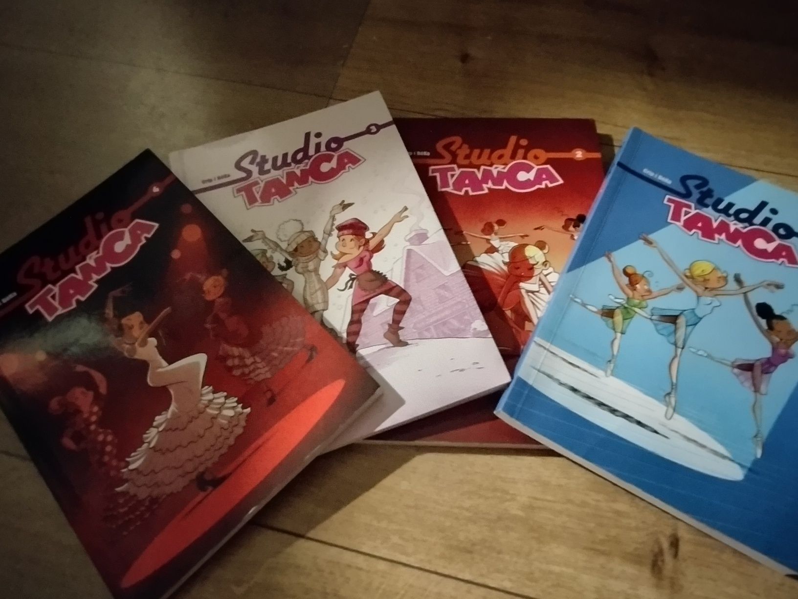 Komiks studio tańca 1,2,3,4 części , komplet