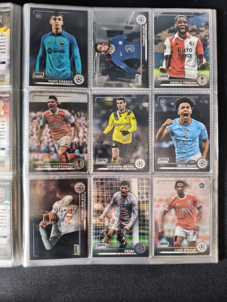 Komplet kart Topps Stadium Club Chrome 22/23