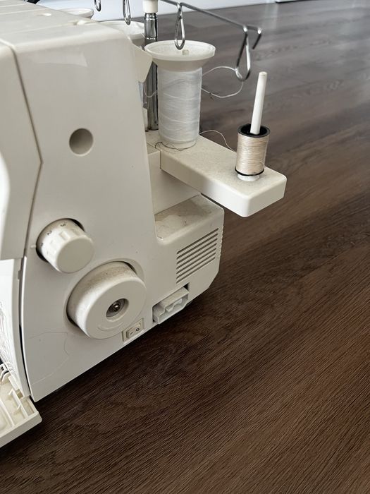 Overlock singer ultralock