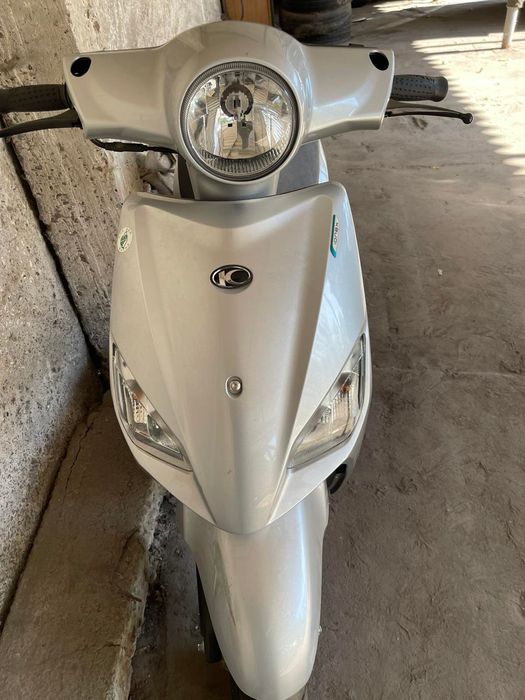 Тайваньский электро-скутер електро-скутер