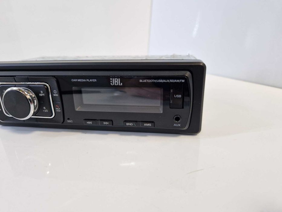 Radio samochodowe JBL CELEBRITY 150
