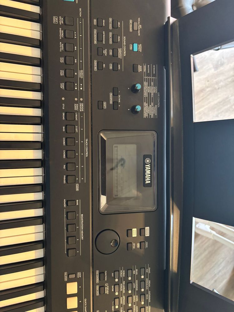 Organy Yamaha PSR-EW425 + Stojak + Stołek + Pokrowiec