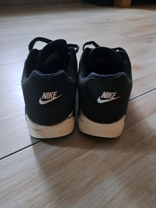 Buty nike czarno białe