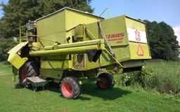 claas dominator 85 hydrostat