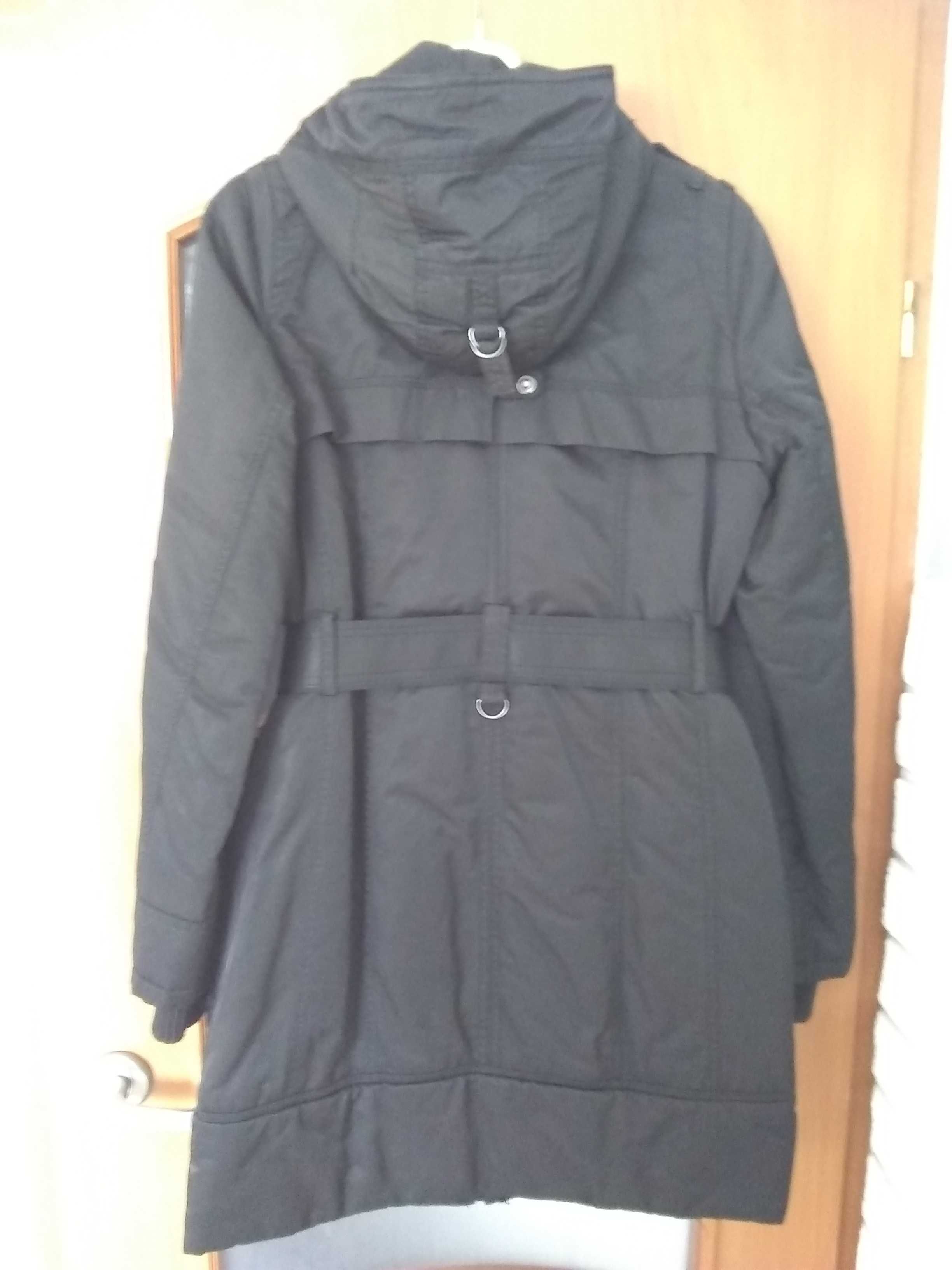 Zimowa czarna kurtka z kapturem - Reserrved - 38