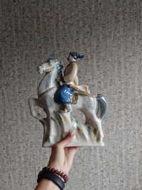 Фарфорова статуетка "Козак на коні"