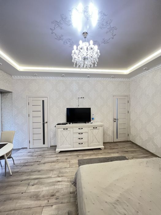 В продажу 1 к к в Центрі з євроремонтом