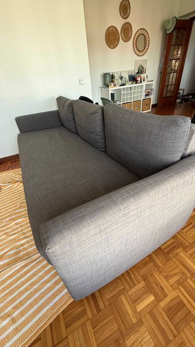 Sofá Cama 3 lugares muito confortável (ikea FRIHETEN)