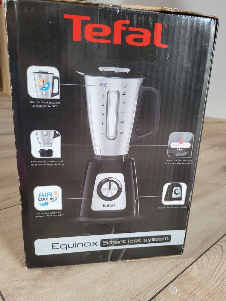 Tefal blender kielichowy BLE44E831